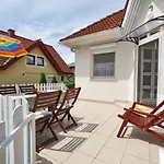 بيت للعطل House Filemon