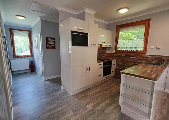 Holiday home House Filemon Vonyarcvashegy